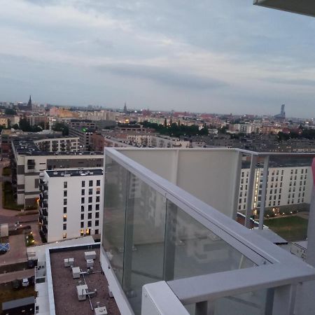 Wroclaw Penthouse Views Odra And City Center Exterior photo